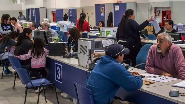 Entra en vigencia el silencio positivo: ¿De qué se trata la medida que busca simplificar trámites estatales?