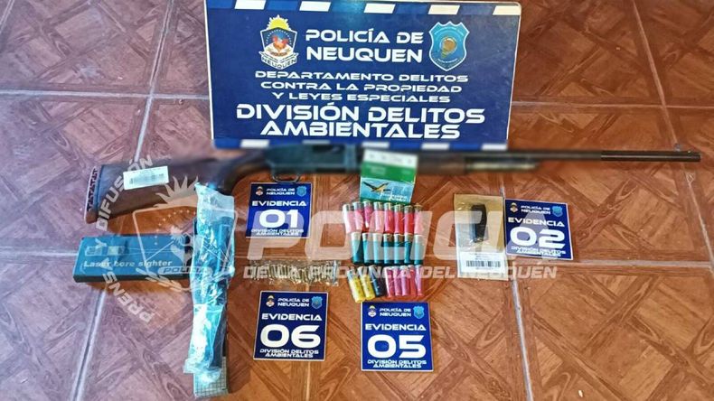 Se llevó a cabo un operativo por caza ilegal con numerosos secuestros | LM Neuquen Se llevó a cabo un operativo por caza ilegal con numerosos secuestros