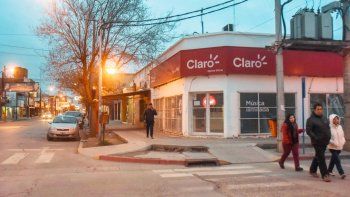 Los celulares estaban en una vitrina con llave dentro del local del Bajo. Los celulares estaban en una vitrina con llave dentro del local del Bajo.
