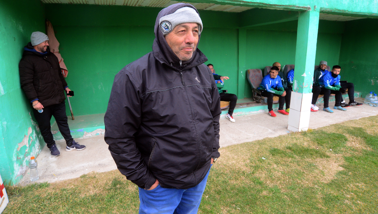Hugo Silva en el banco de Maronese