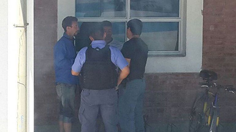 El ladrón fue reducido en un baño de la terminal de Cutral Co.