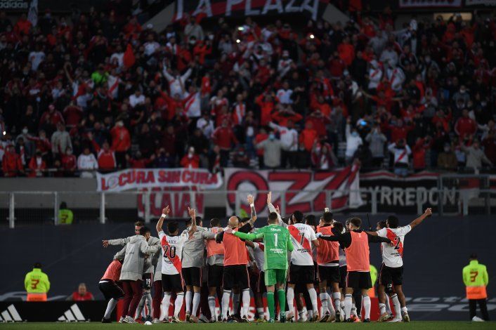 ¿Cuánta gente hubo en el clásico? El mensaje del Monumental a Gallardo