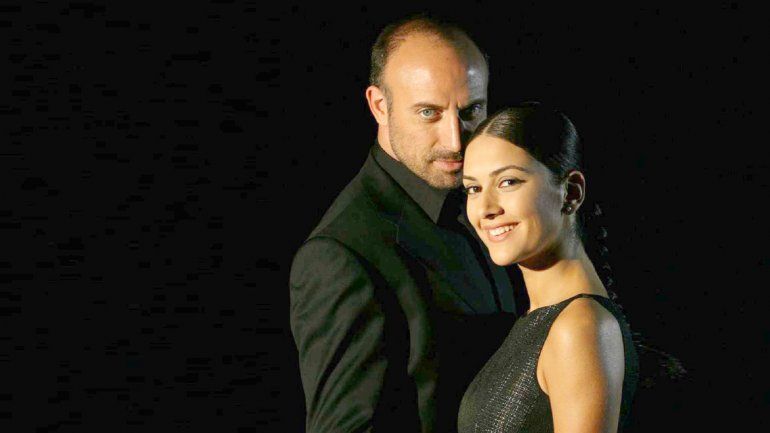 Halit Ergenç y Bergüzal Korel
