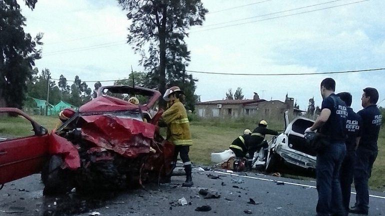En el impactante accidente murieron la pareja y sus hijos