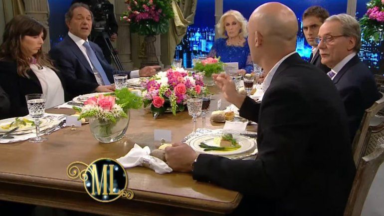 El ex candidato a presidente no la pasó muy bien en la mesa del último domingo.