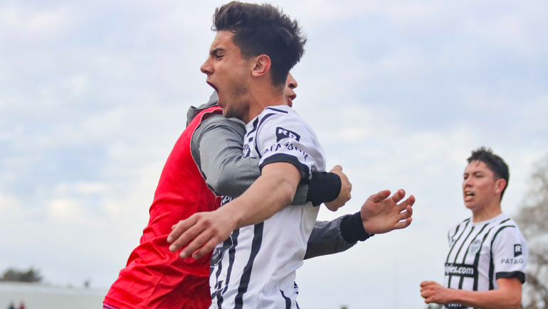 Ignacio Montero y el grito de gol en la tarde cipoleña. Fotos: Anahí Cárdena Ignacio Montero y el grito de gol en la tarde cipoleña. Fotos: Anahí Cárdena