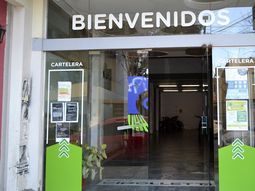 El Ejecutivo se reunió con los gremios municipales para presentarles la primera oferta salarial del año. El Ejecutivo se reunió con los gremios municipales para presentarles la primera oferta salarial del año.