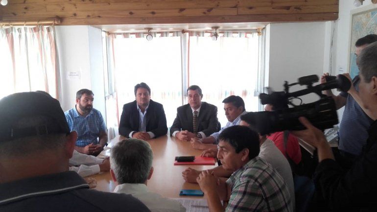 Con el visto bueno de los gremios, empezó la paritaria estatal