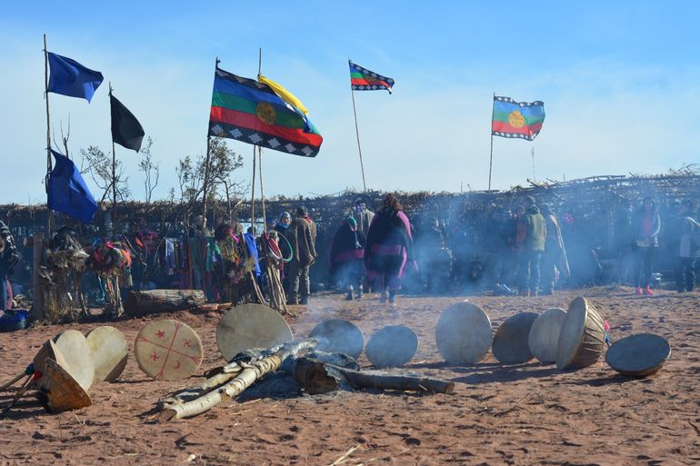La celebración del Año Nuevo Mapuche 2024 se hizo en Vaca muerta con un mensaje.