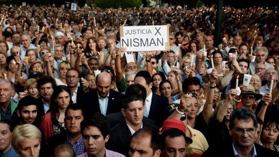 Funcionarios, políticos y personalidades se movilizaron para reclamar el esclarecimiento del caso.