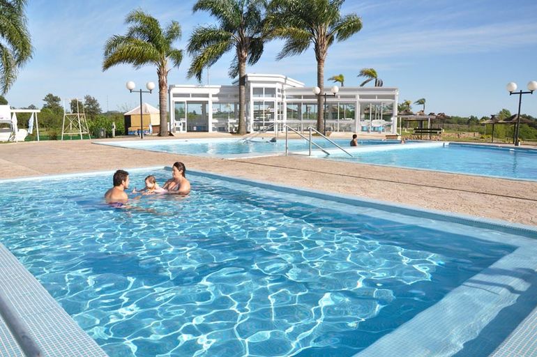 Las termas de Colón, un destino ideal para los jubilados para este verano 2024. Las termas de Colón, un destino ideal para los jubilados para este verano 2024.