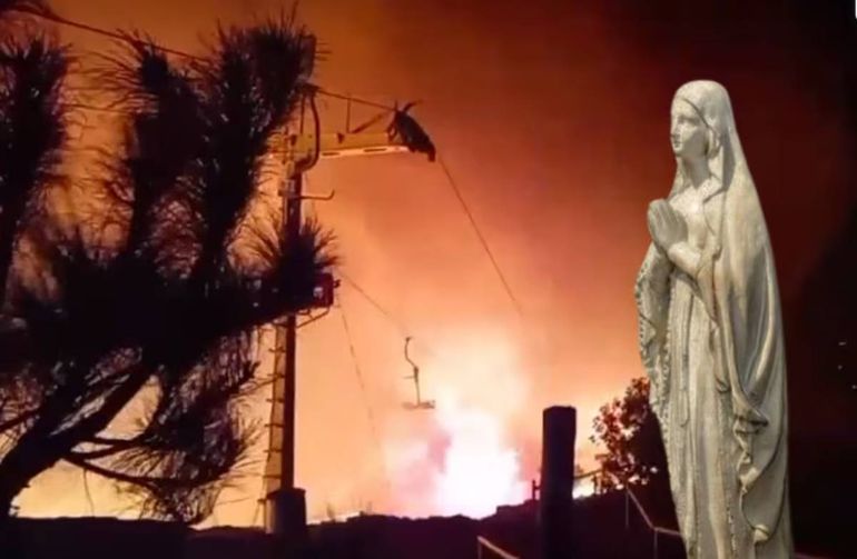 ¿Milagro en Córdoba? Una imagen de la Inmaculada Concepción se salvó del incendio