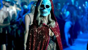 La escalofriante miniserie de Edgard Allan Poe que está arrasando en Netflix, para sumergirte en el horror La escalofriante miniserie de Edgard Allan Poe que está arrasando en Netflix, para sumergirte en el horror