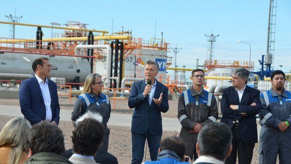 macri volvio a vaca muerta para reactivar la campana