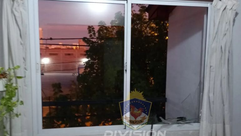 Encontró un ladrón dentro de su casa y la Policía logró detenerlo