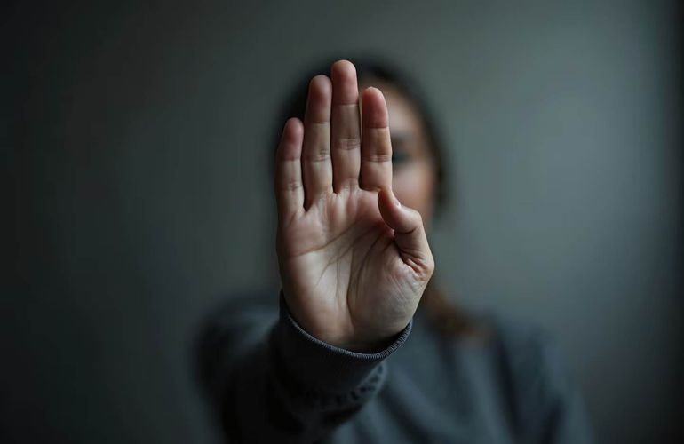 La mujer que mató a su bebé es víctima de violencia de género. La mujer que mató a su bebé es víctima de violencia de género.