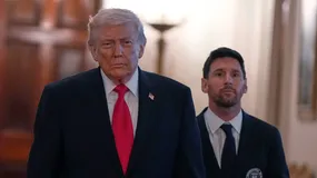 Lionel Messi junto a Donald Trump en la Casa Blanca. | LM Neuquen Lionel Messi junto a Donald Trump en la Casa Blanca.