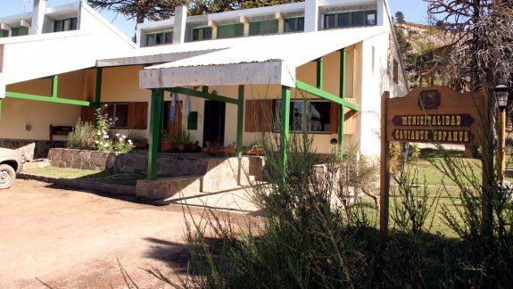 El episodio ocurrió en Caviahue durante la búsqueda de la nena de 8 años que desapareció en el lago.