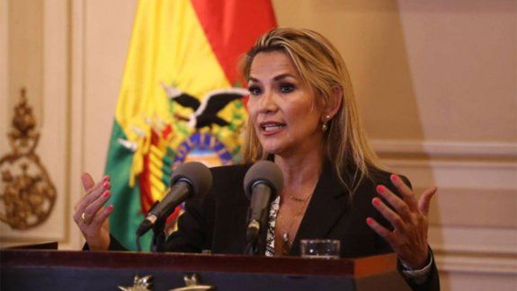 La Justicia ordenó la detención de la ex presidenta boliviana Áñez