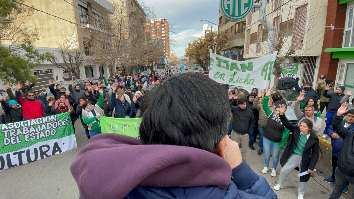 Los estatales arrancan el lunes con tres días de paro