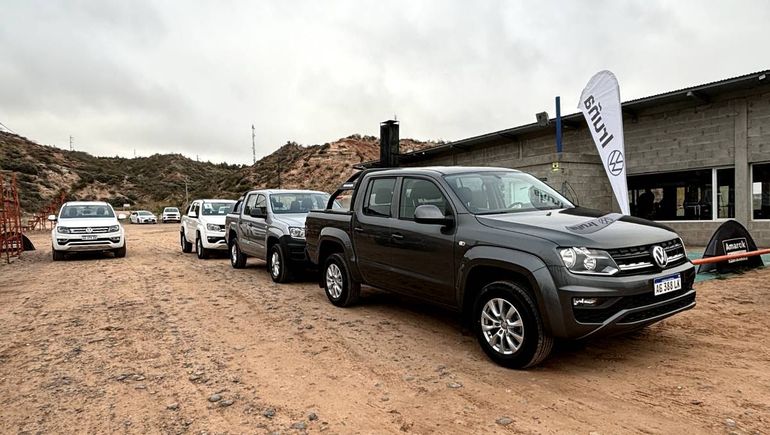 Experto Amarok: Capacitación Técnica y Prueba de Manejo Off-Road en Neuquén
