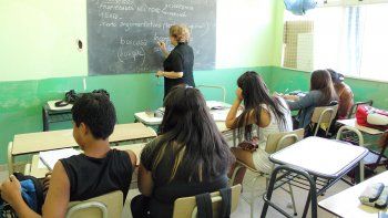 educacion paga uno de los cinco sueldos mas altos del pais educacion paga uno de los cinco sueldos mas altos del pais