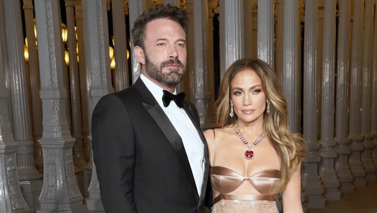 Ben Affleck y Jennifer López en la gala LACMA 2023 1200x678 Ben Affleck y Jennifer López en la gala LACMA 2023 1200x678