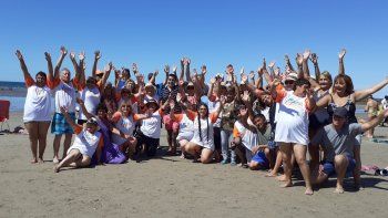 Ramón Rioseco compartió actividades con los abuelos de Cutral Co en Las Grutas. Ramón Rioseco compartió actividades con los abuelos de Cutral Co en Las Grutas.