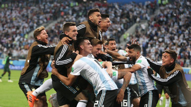 El cuarto cambio y los penales, las novedades para la definición de Rusia