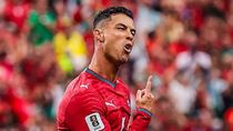la calentura de cristiano ronaldo cuando le nombraron a messi la calentura de cristiano ronaldo cuando le nombraron a messi