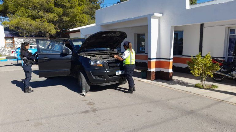 Cipo: escaparon de un control con una camioneta melliza que estaba a la venta