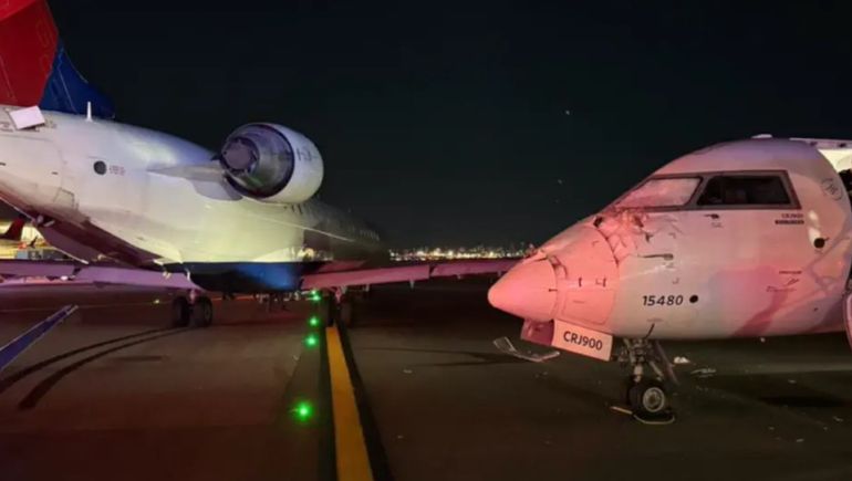 Dos aviones chocaron en la pista de un aeropuerto de Nueva York: evacuaron a más de 80 pasajeros.