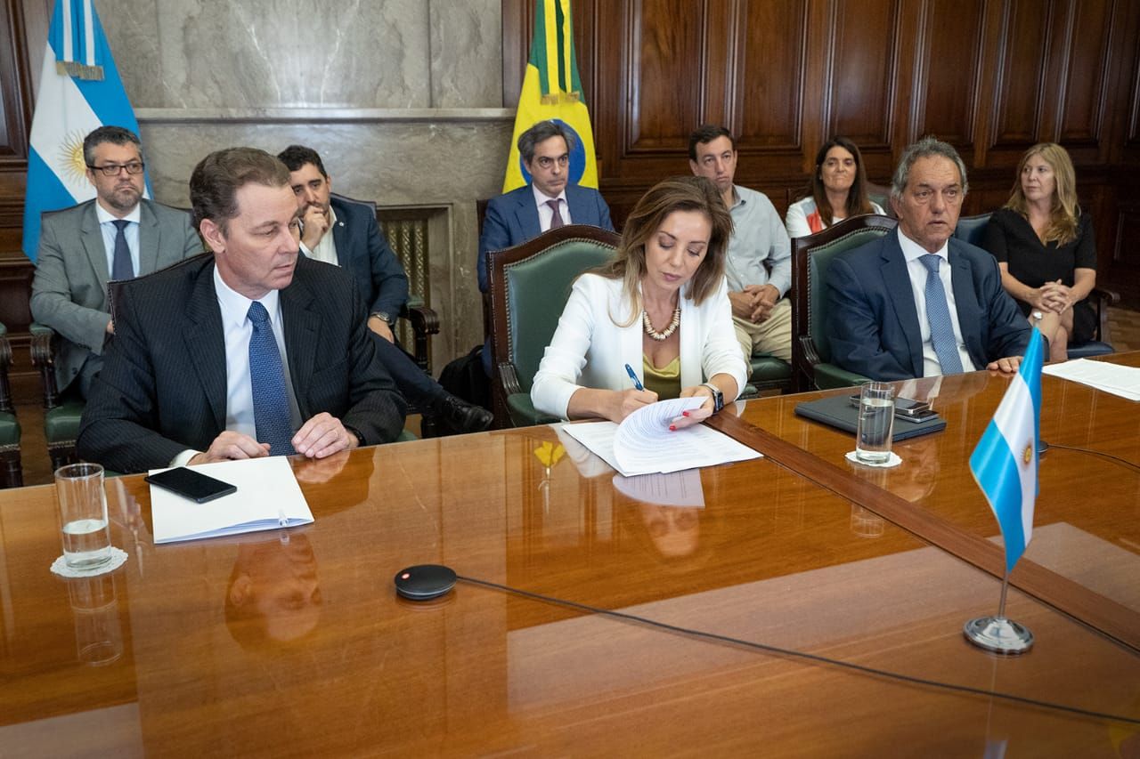 Argentina ahorrará divisas en importaciones de energía