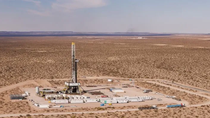 Vaca Muerta al mundo: la Provincia le otorgó 5 áreas clave a YPF para blindar el mega proyecto de GNL Vaca Muerta al mundo: la Provincia le otorgó 5 áreas clave a YPF para blindar el mega proyecto de GNL