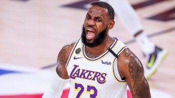 lebron mete a los lakers en la final del oeste tras 10 anos lebron mete a los lakers en la final del oeste tras 10 anos