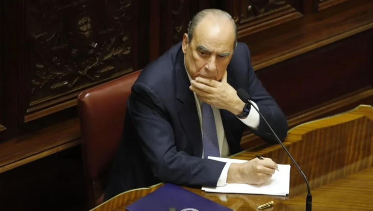 Guillermo Francos defendió el plan económico del Gobierno.