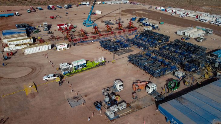 YPF invertirá 12.915 millones de dólares en la perforación de 700 pozos horizontales.