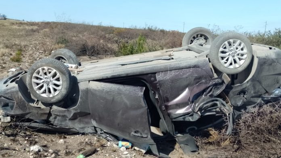 Familia neuquina sufrió un vuelco y murieron tres personas