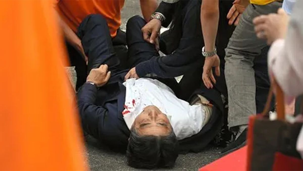 Magnicidio en Japón: el momento en el que le disparan al ex primer ministro Shinzo Abe