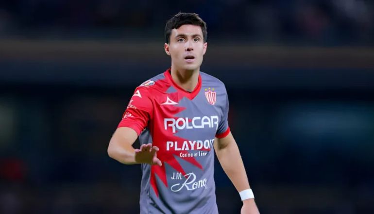 José Paradela podría dejarle 2 millones de dólares a River José Paradela podría dejarle 2 millones de dólares a River