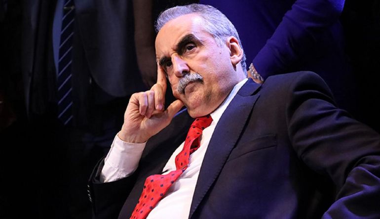 Guillermo Moreno aprovechó a pegarle con firmeza a Javier Milei y lo comparó con Menem. Guillermo Moreno aprovechó a pegarle con firmeza a Javier Milei y lo comparó con Menem.