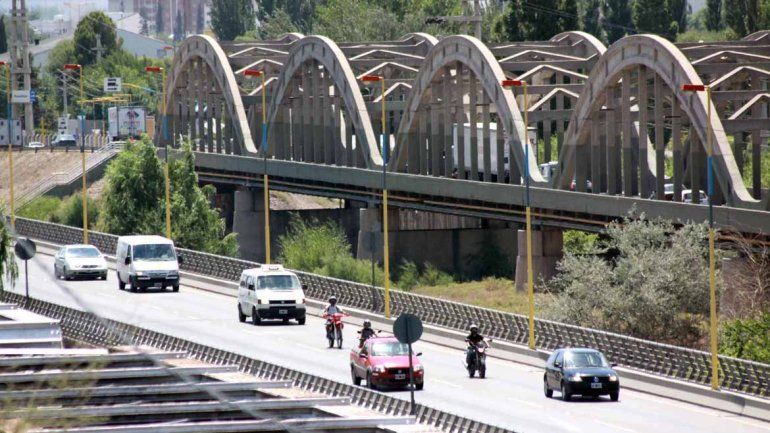 Marcha en los puentes carreteros a 15 años de la crisis del 2001