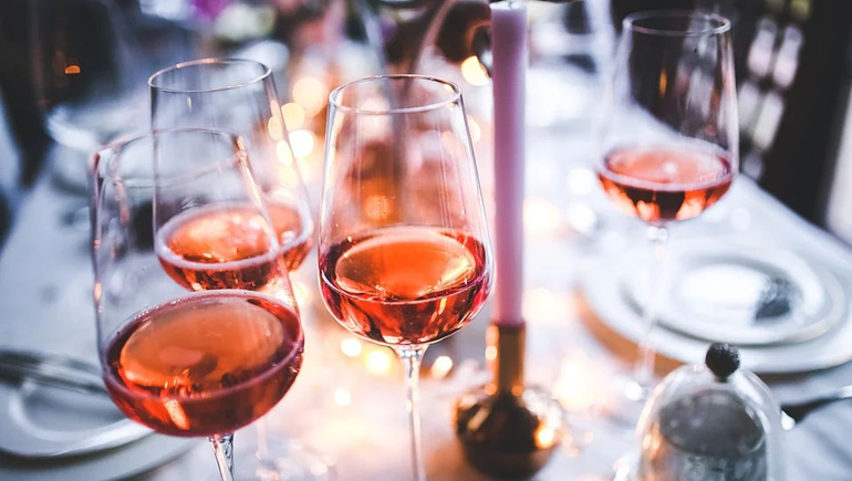 Doce vinos rosados para la temporada de vinos ligeros