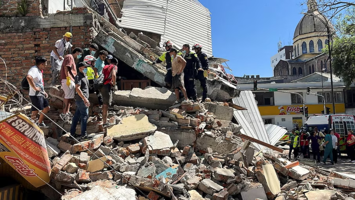 El terremoto de 7,4 generó graves daños y un centenar de muertes en Colombia.