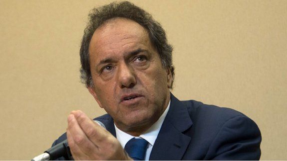 El título de Scioli y una supuesta estafa