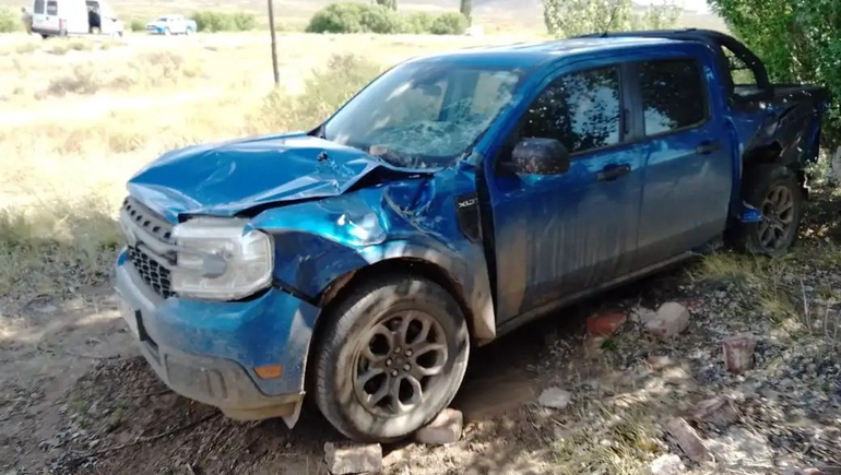 Ruta 237: lo intentó pasar, perdió el control, giró y lo chocó