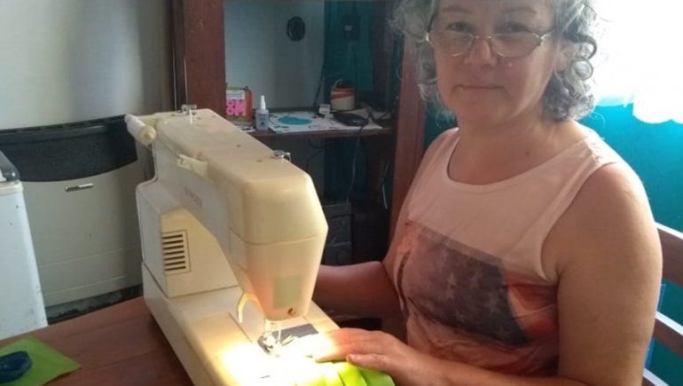 Las Lajas: inician campaña solidaria para hacer barbijos