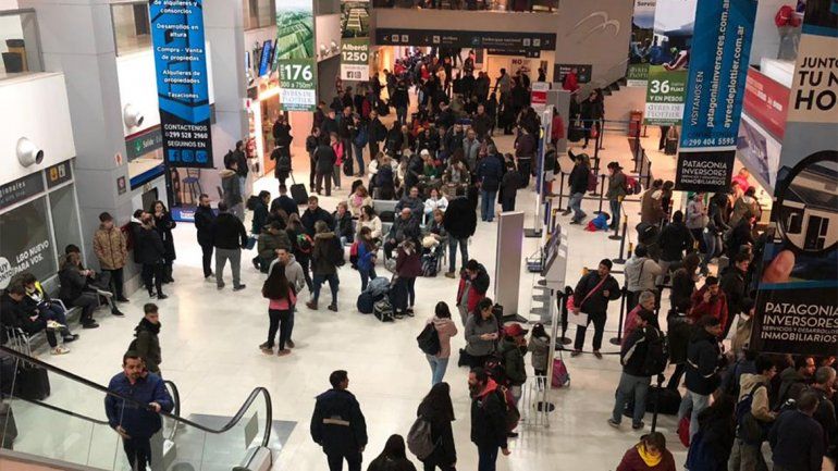 Aerolíneas superará el medio millón de pasajeros a Neuquén en agosto