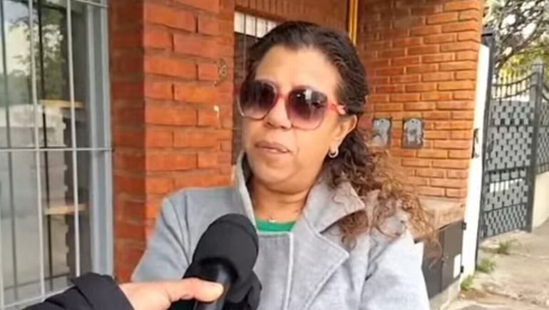 De día es directora de escuela y después maneja un Uber hasta la una de la mañana: Me devolvió la dignidad.