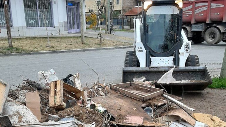 El operativo Puerta a Puerta llegó a Mariano Moreno y Huiliches